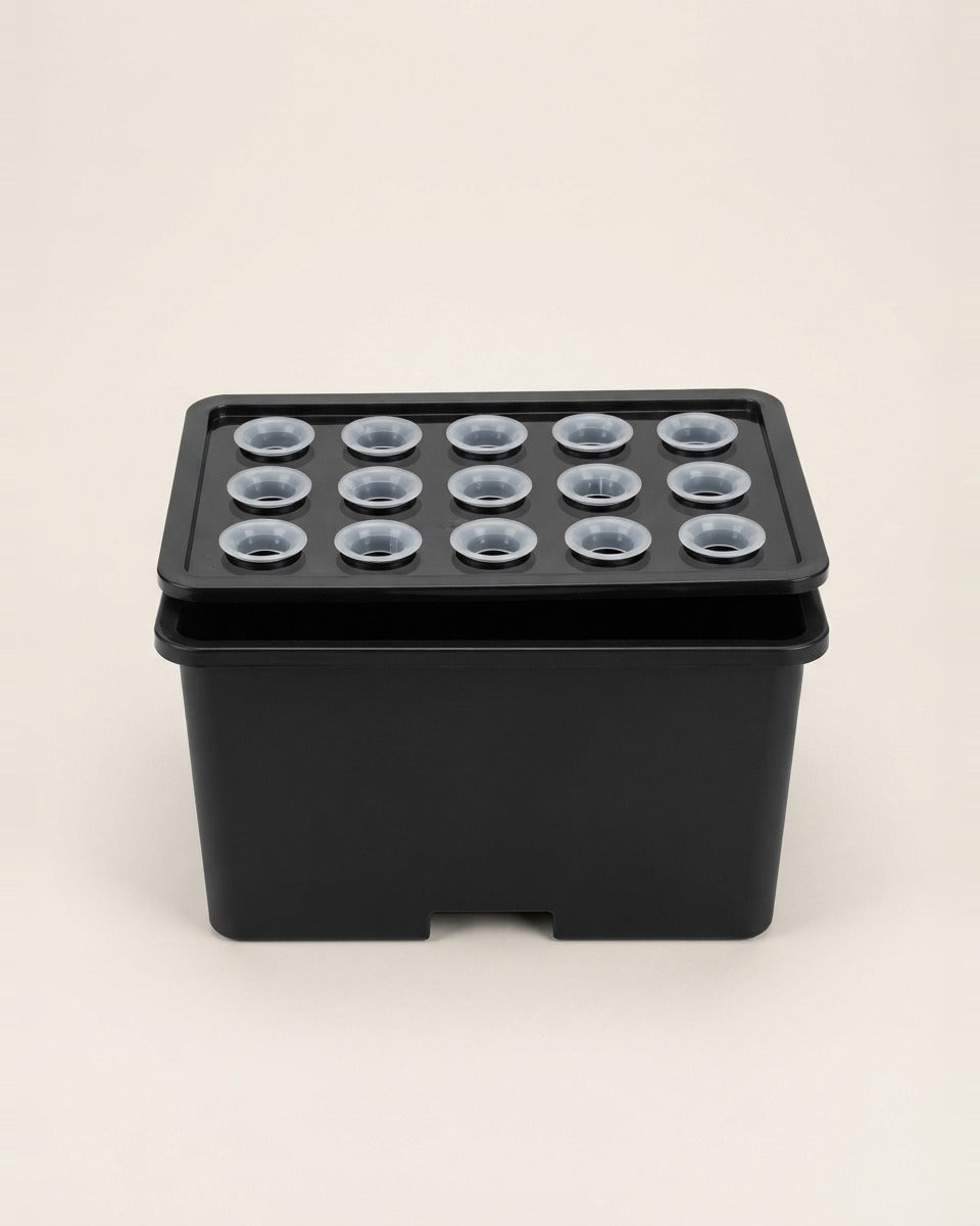 Hydroponic starter box with 15 planting cups صندوق زراعة مائية