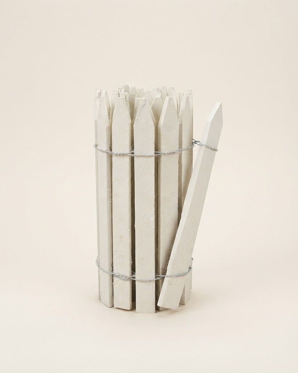 White Wood Picket Garden Fence, 144 x 16 in.