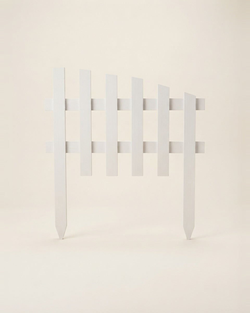 White Wood Picket Garden Fence, 3 ft x 18 in.