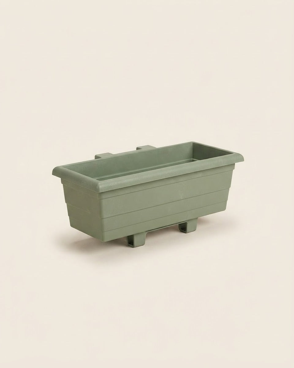 Novelty 10 In. H X 12 In. W X 16 In. D Plastic Countryside Deck Rail Planter Sage حوض نباتات