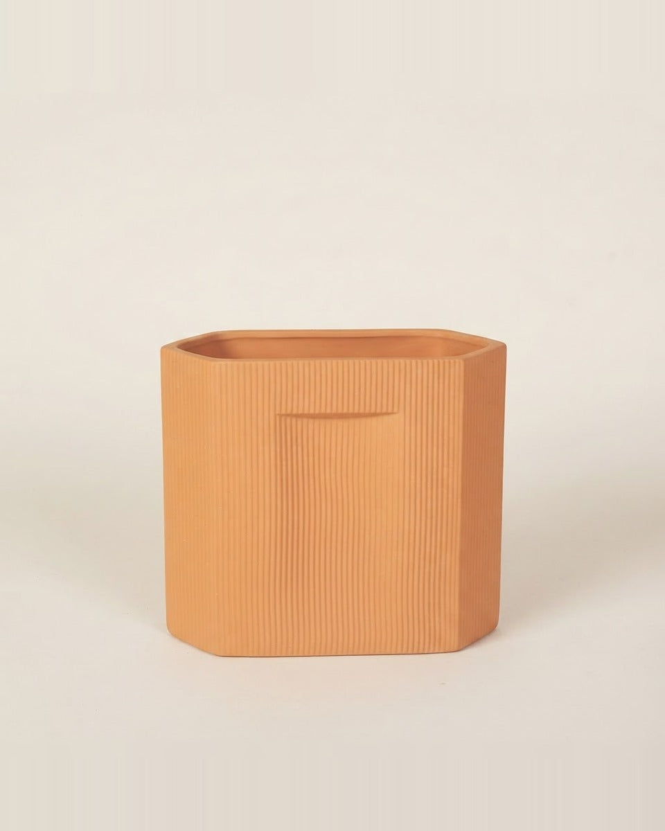 Ceramic Pot (VZ13041-H49) حوض سيراميك (VZ13041-H49)