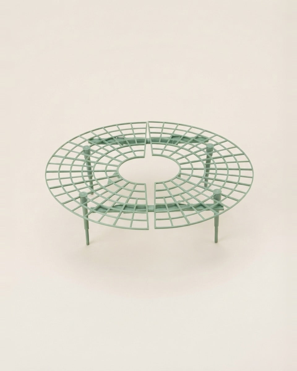 Strawberry Runner Holder حاملة شتلة الفراولة
