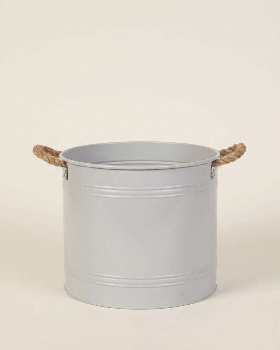 Metal Pot with Handle - 25 cm حوض نباتات