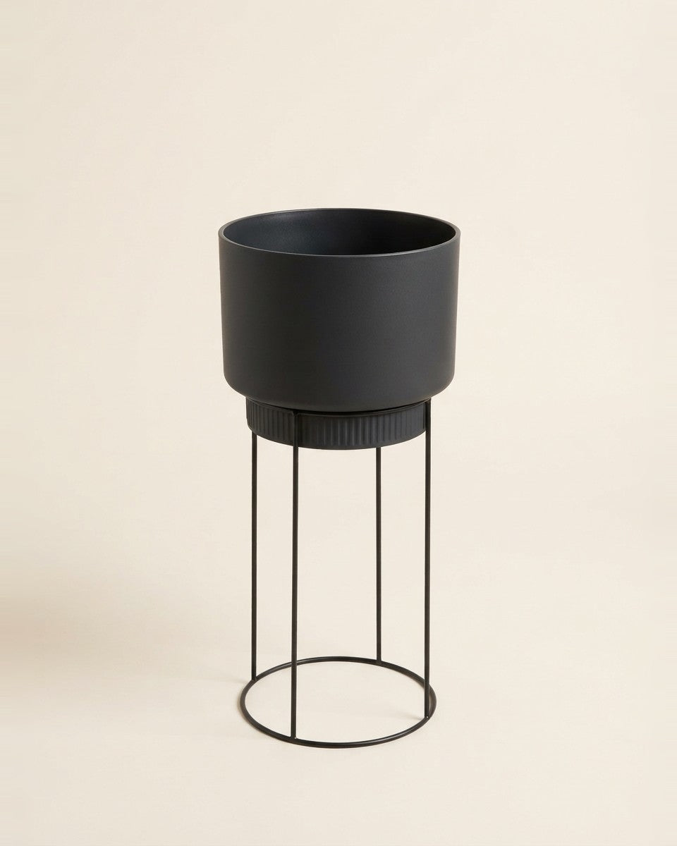 Studio Round 30cm Black