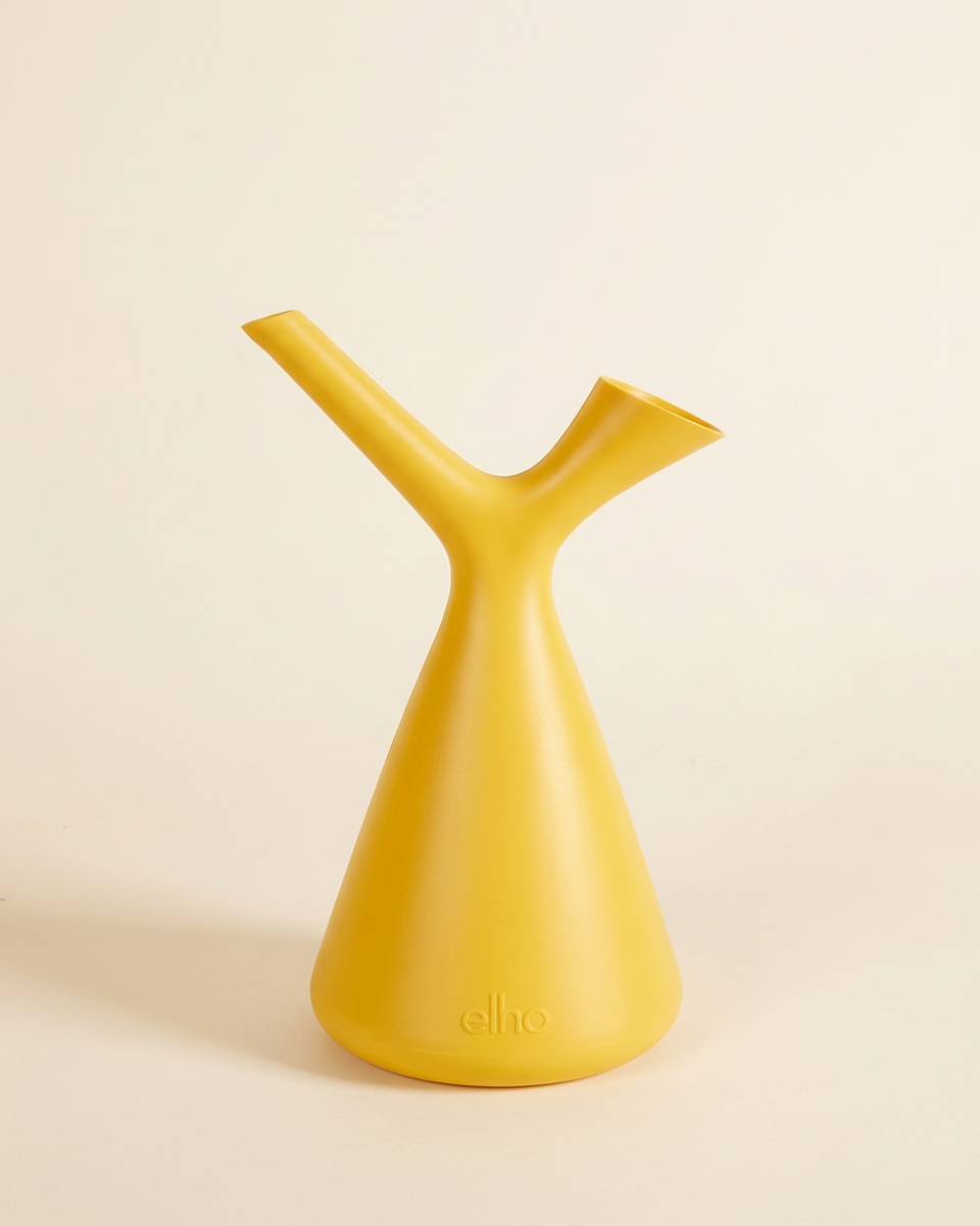 Elho Plunge Watering Can Ochre