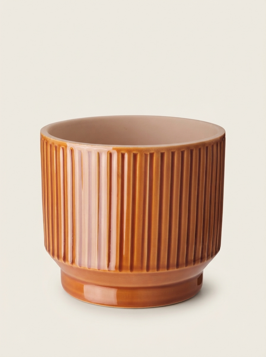 Ribbed Ceramic Pot | أصيص سيراميك مضلع