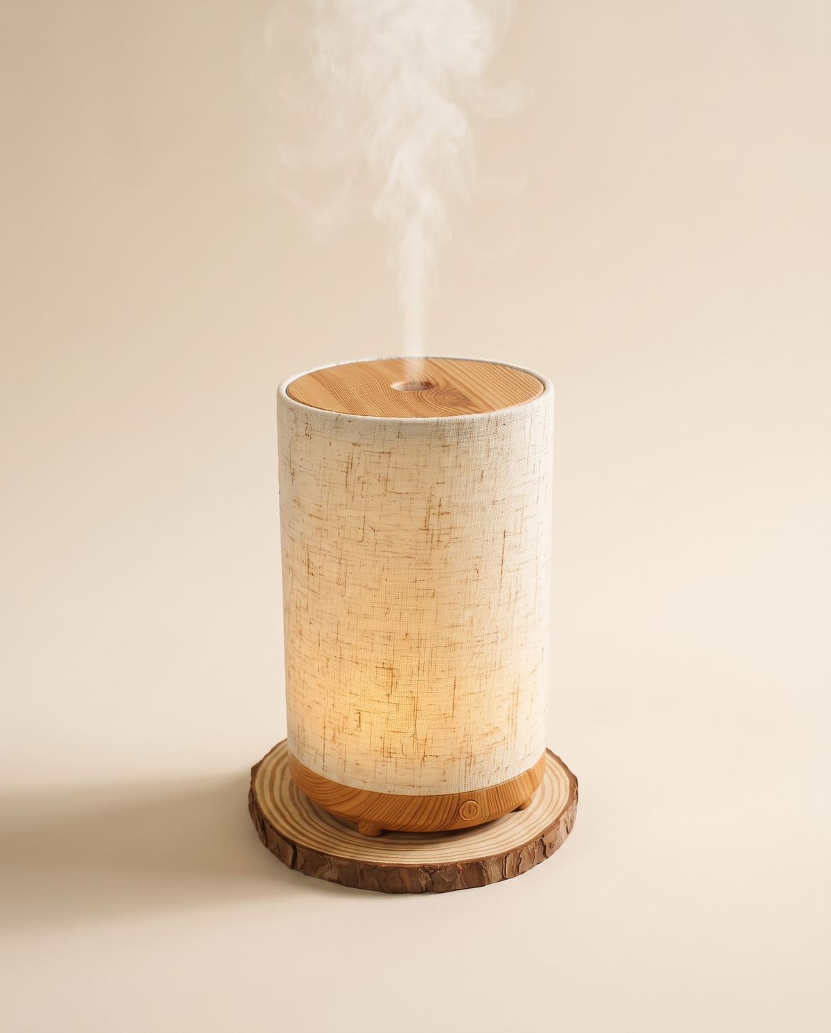 Wood and cloth aroma diffuser and humidifier