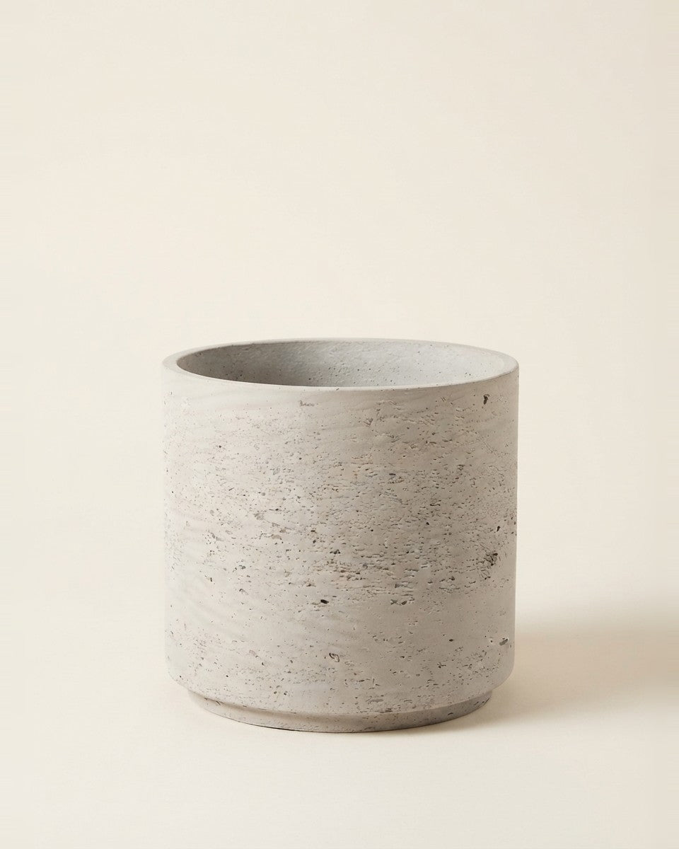 Round Ro-Cement Plain Grey Washed Medium