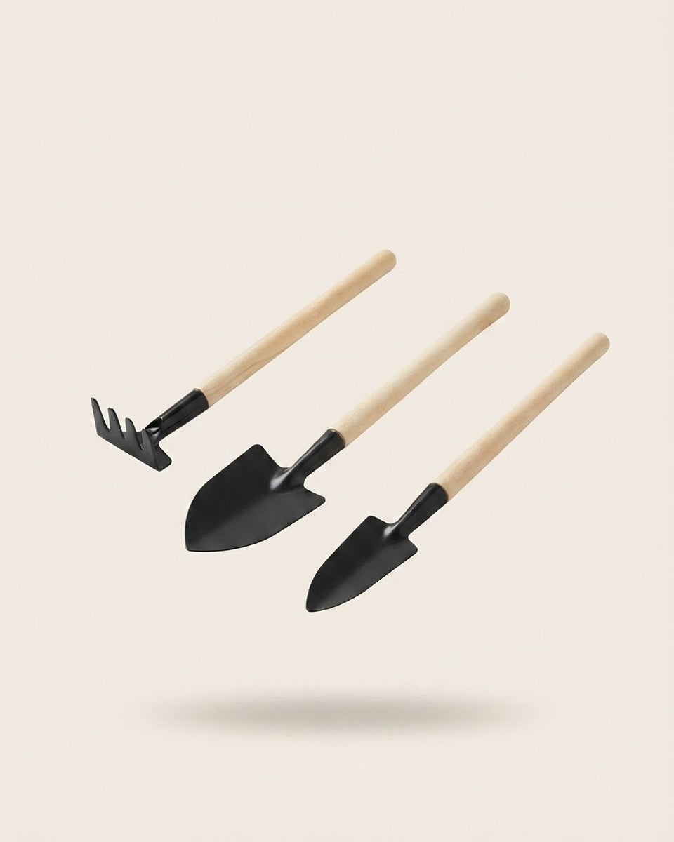 Thin Handle 3-Piece Garden Tool Set