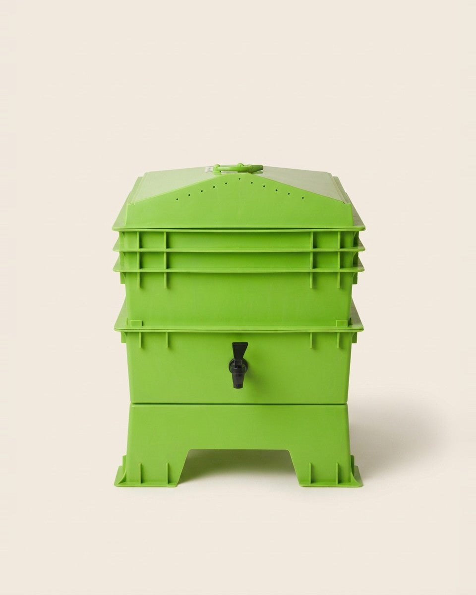 Vermihut Worm Farm